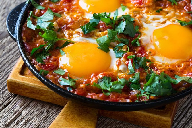 Half-Day Traditional Tunisian Cuisine Cooking Class in Tunis - Enjoy a Homecooked Lunch With the Host