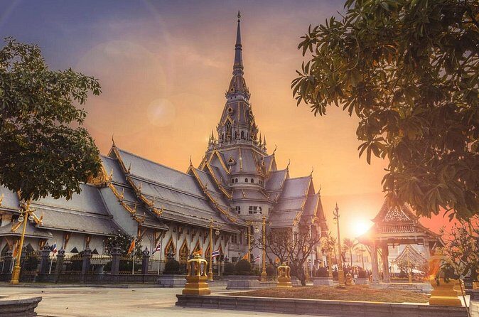 Half-Day Travelling Laos from Luang Prabang - Practical Considerations