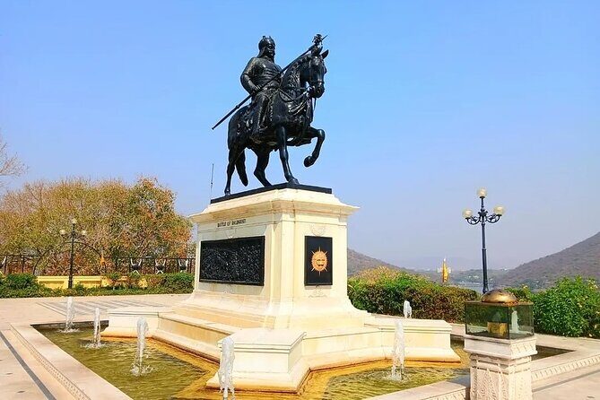 Half Day Udaipur City Tour by Tuk Tuk or Car - Good To Know