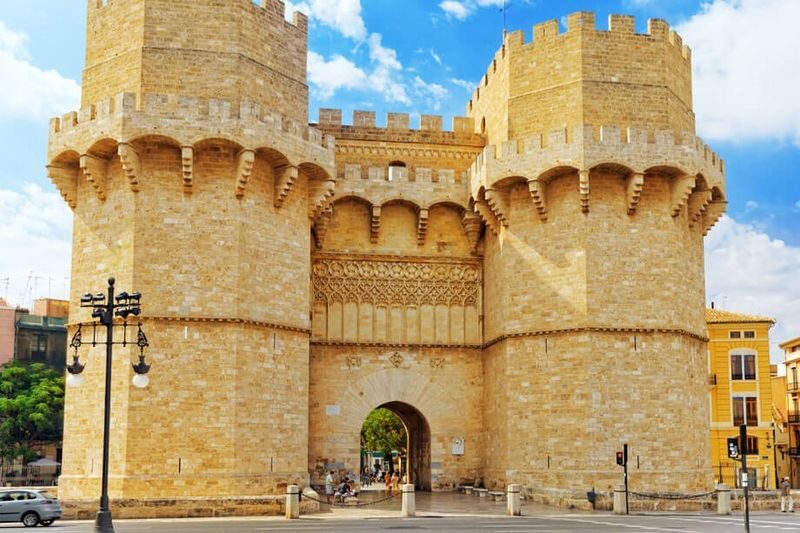 Half-Day Valencia Architecture & Culture Experience - At a glance
