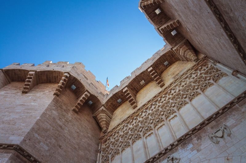 Half-Day Valencia Architecture & Culture Experience - Sort out the location before you pay