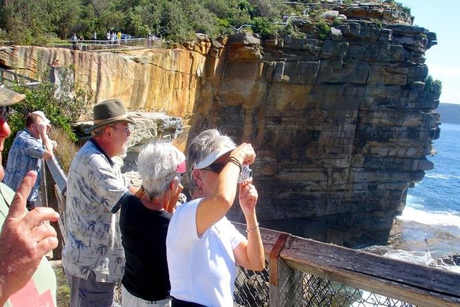 Half-Day Walking Tour in Sydney - Iconic Sydney Harbor Views