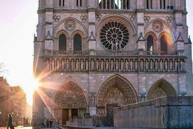 Half Day Walking Tour, Paris Sights and Fun Perfume Experience - Customer Reviews