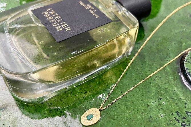 Half Day Walking Tour, Paris Sights and Fun Perfume Experience - The Sum Up