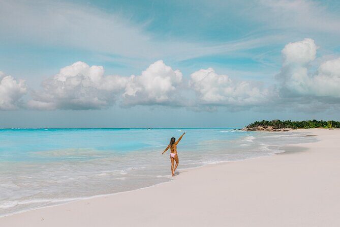 Half Moon Bay Jet Ski Tour & Snorkeling the La Famille Shipwreck - The Basics of the Tour