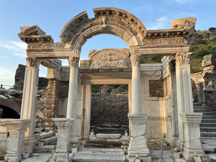 Halfday Ephesus Tour with Temple of Artemis Tour for Cruiser - Who is this tour best suited for?