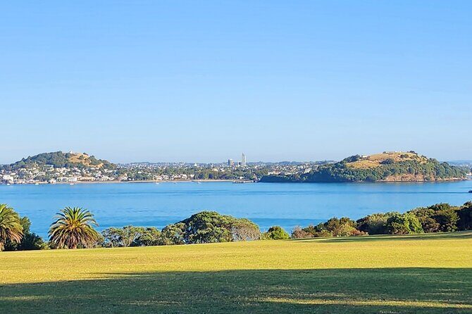 HalfDay Private Volcano Tour in Auckland Explore the City of Fire - Practical Tips