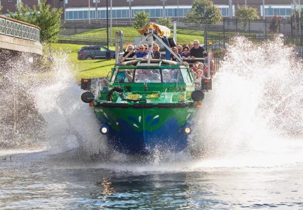 Halifax: Harbour Hopper City & Water Cruise in a Duck Boat - Unique Amphibious Adventure