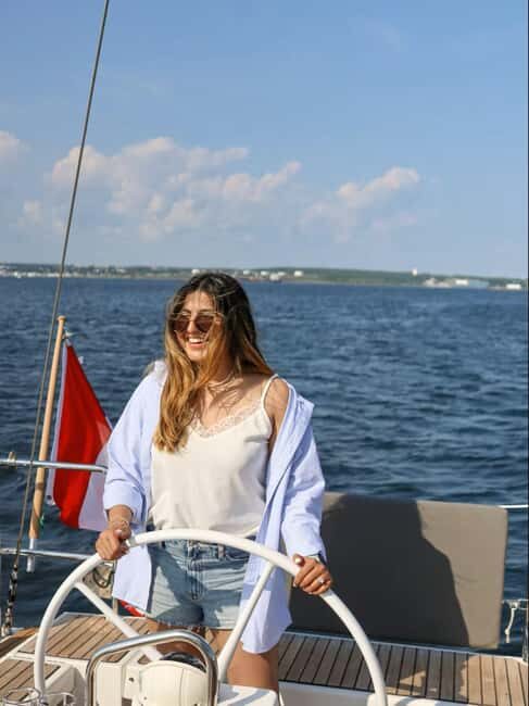 Halifax: Signature Adventure Sail - FAQs