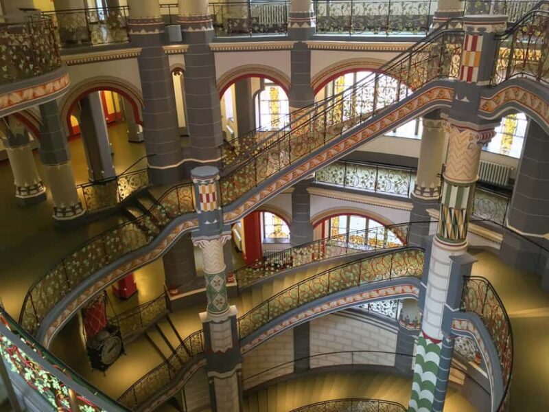 Halle (Saale): The Court Tour - Good To Know