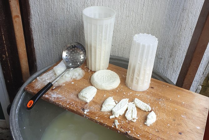 Halloumi Heaven: Cheese-Making Class & Troodos Mountain Villages 7h - Reviews and Ratings