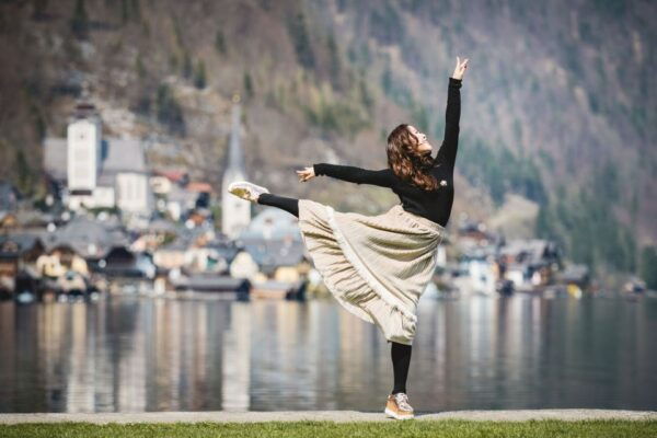Hallstatt: 2-Hour Guided Walking Tour With Photographer - Iconic Mühlbachwasserfall Waterfall