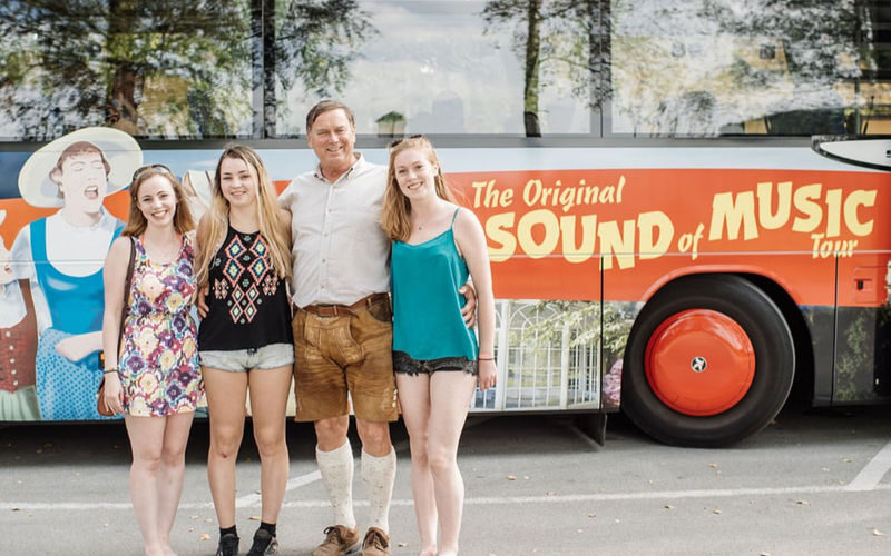 Hallstatt and The Sound of Music Tour from Salzburg - What the guides add to the day