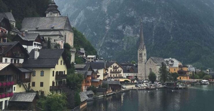 Hallstatt: City Highlights Guided Walking Tour - Free Cancellation and Flexible Booking