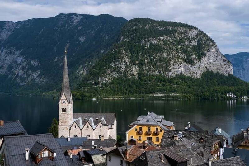 Hallstatt daytrip: Transfer to Hallstatt + Salzburg and back - The Journey Begins: Pickup and Transfer