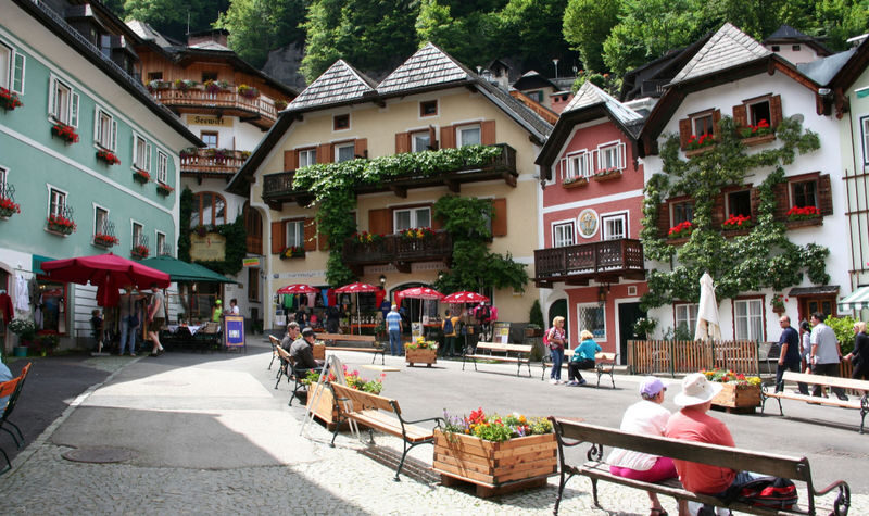 Hallstatt Full-Day Tour with Castle Ort - Key points before you book