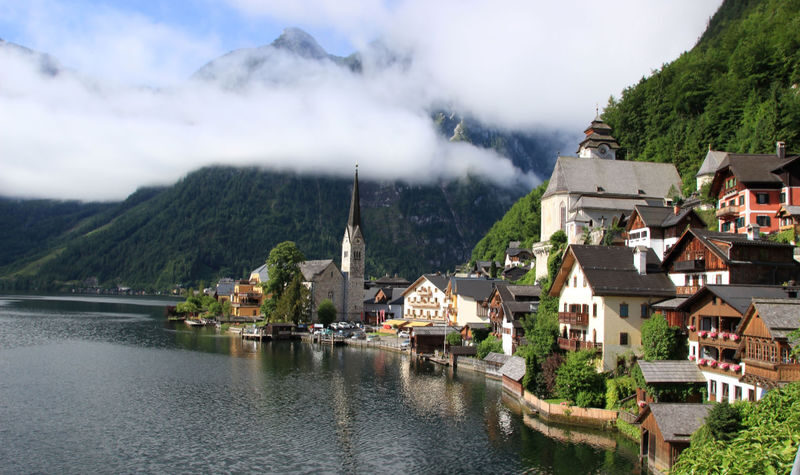 Hallstatt Full-Day Tour with Castle Ort - The long ride from Vienna is part of the deal