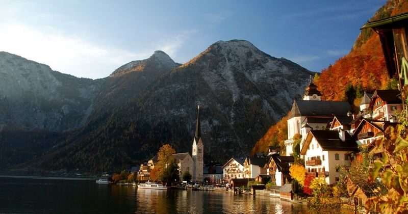 Hallstatt Private Half-Day Tour From Salzburg - What the private format is worth
