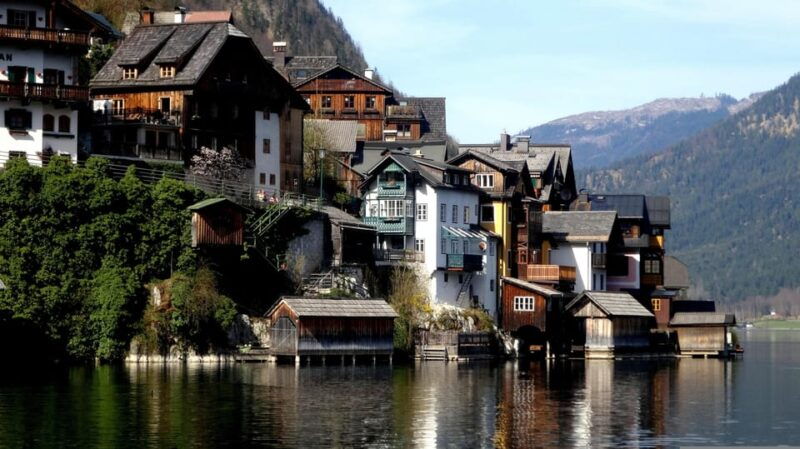 Hallstatt, St.Gilgen,St Wolfgang Salzkammergut from Salzburg - FAQs