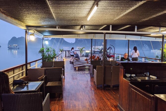 Halong Bay 2 Days Cruise From Hanoi With Transfer and Meals - Meals and Accommodation