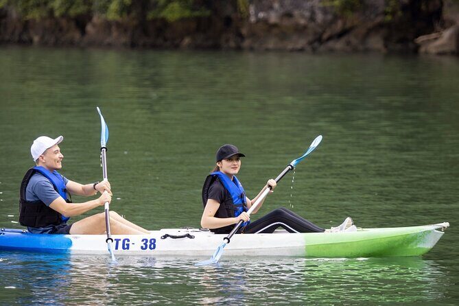 Halong Bay 2D1N  Biggest and Top Luxury Cruise Tour - Who Is This Tour Best For?