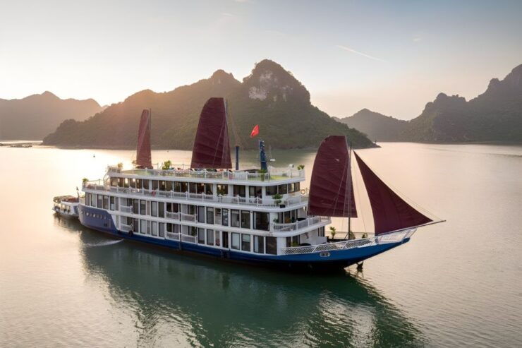 HALONG BAY 2D1N LUXURY 5 STAR FREE AIPORT TRANSFER - Booking Details