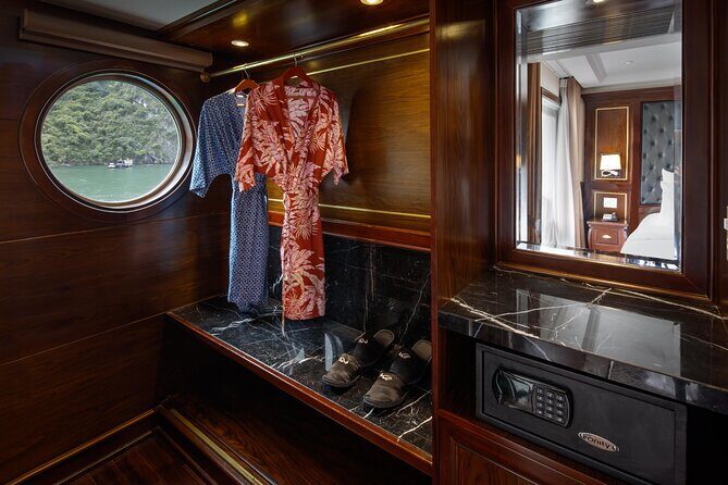 Halong Bay 3 Day on 5 Stars Cruise from Hanoi - The Sum Up