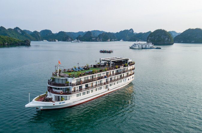 Halong Bay 3 Days - 2 Nights with 5 Star Cruise All included - Who Is This Tour Best For?