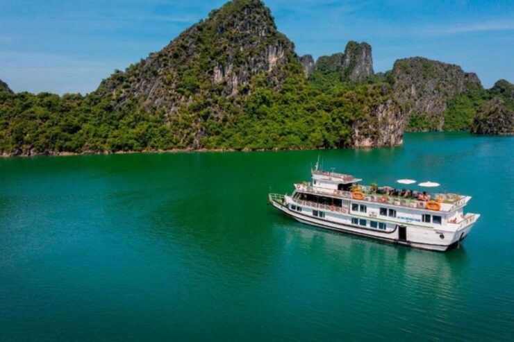 Halong Bay 3D2N on Cruise - Activities and Experiences