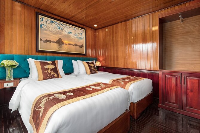 Halong Bay Cruise 2Days 1Night on 3 Star-All Included,Caves,Kayak - The Sum Up