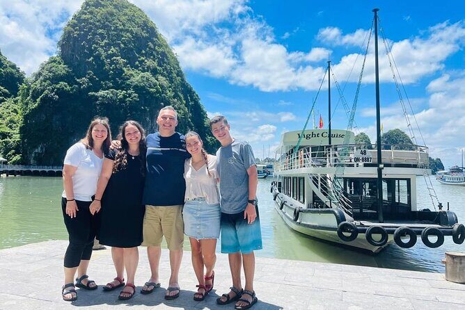 Halong Bay Cruise Day Tour from Hanoi & Small Group on Boat - A Closer Look at the Halong Bay Day Tour from Hanoi & Small Group on Boat
