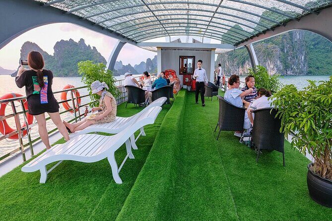 Halong Bay Cruise Luxury Full Day Tours - Who Should Consider This Tour?