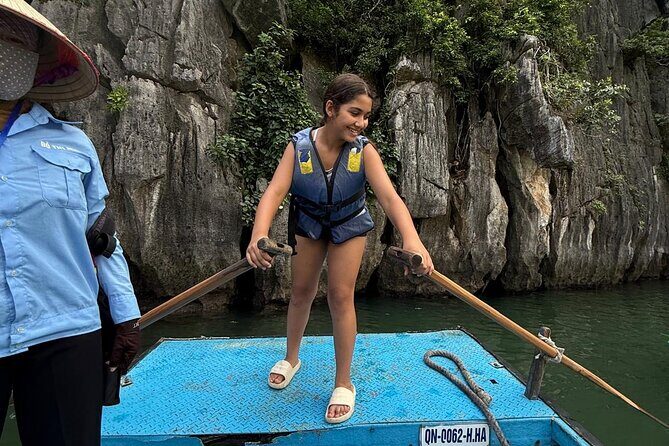 Halong Bay Day Tour Cruise Kayak and Cave Visit - Who Will Love This Tour?