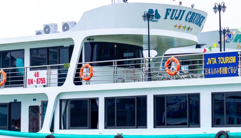 Halong Bay Day Tour (Japanese) | 6-Hour Cruise, Ti Top Island, Kayak Experience - Ti Top Island and the 420-step choice