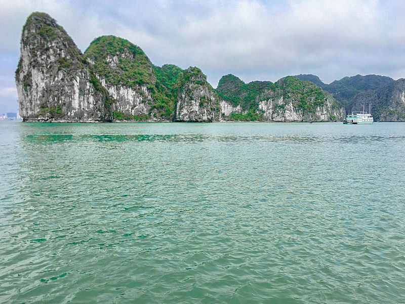 Halong Bay Day Tour (Japanese) | 6-Hour Cruise, Ti Top Island, Kayak Experience - Afternoon tea, sunset deck, and pho on the road home