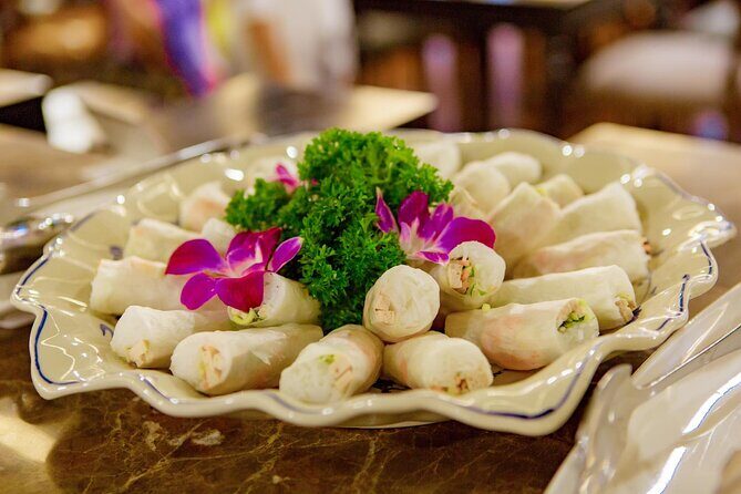 Halong Bay Day Tour with Sea Octopus 5 Star Cruise and Seafood - FAQ