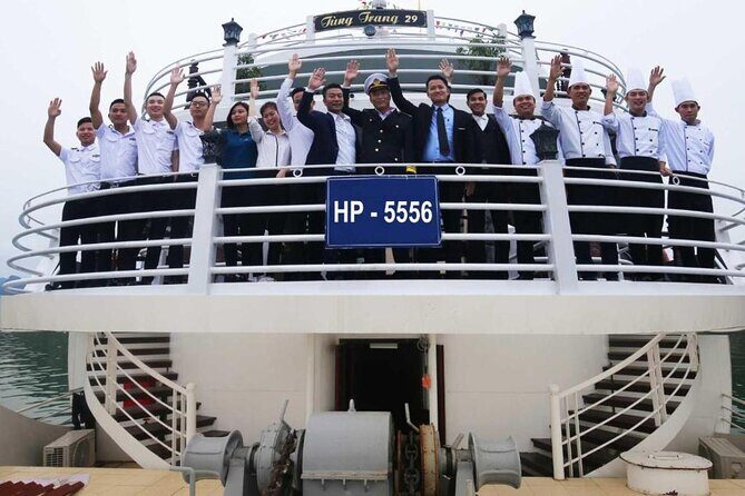 Halong Bay Deluxe Sapphire Cruise with Oceanview Balcony - Who is this cruise best suited for?