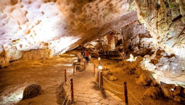 Halong Bay Full Day Private Trip With Cave, Kayak, Lunch... - Important Information for Travelers