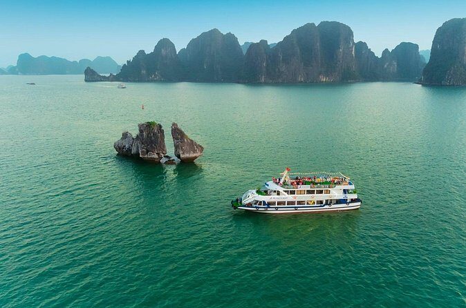 Halong bay Full Day tour - The Value Proposition