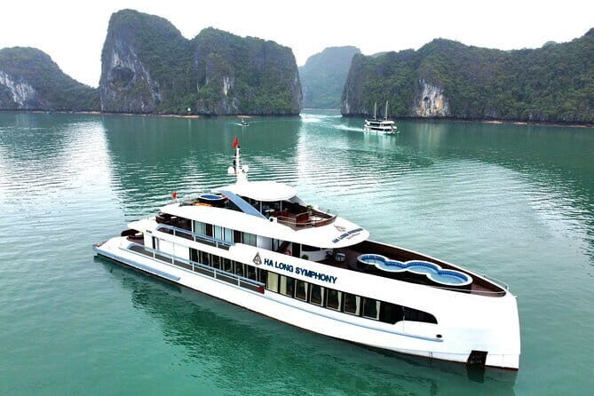 Halong Bay Full Day Tour with Buffet Lunch and Sunset Party - Visiting Sung Sot Cave: Nature’s Majestic Artistry