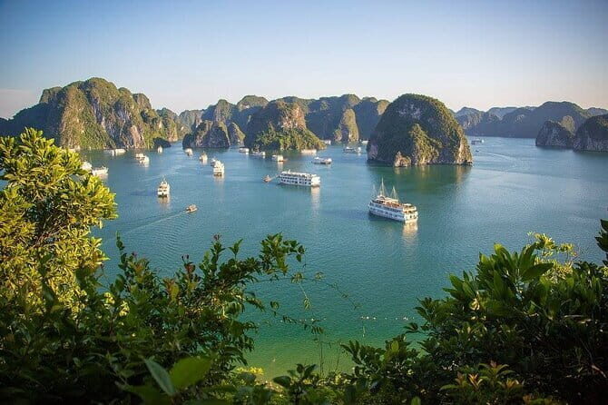 Halong Bay Full Day with All-Inclusive - An In-Depth Look at the Halong Bay Full-Day Tour