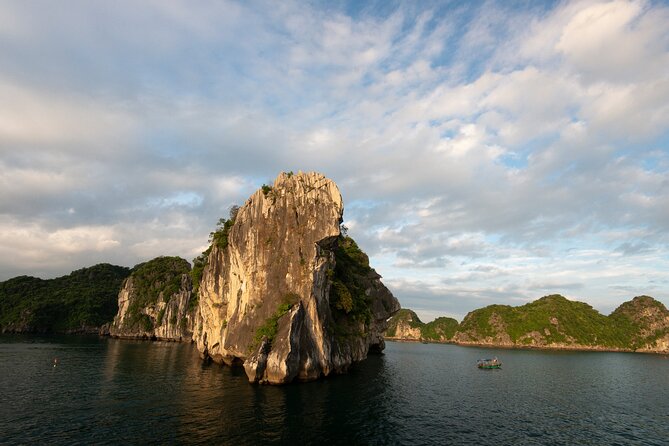 Halong Bay Full Day Cruise With Buffet Lunch - Important Information