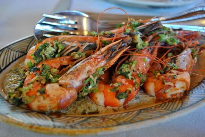 Halong Bay & Lan Ha Bay 5 Star Cruise: 3 Days From Hanoi - Exploring the Attractions of Ha Long, Lan Ha Bay, and Cat Ba Island