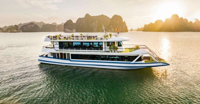 Halong Bay Luxury 5* Cruise With Kayaking & Lunch Buffet - Full Description and Highlights