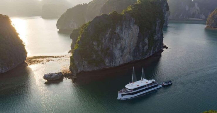 Halong Bay Luxury 5*Cruise/Kayaking, Buffet Lunch, Limousine - Good To Know