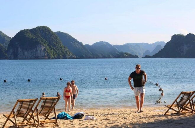 Halong Bay Luxury Day Cruise, Island, Caves, Kayak, Transfer - Pickup and Drop-off