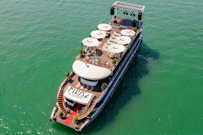 HALONG BAY LUXURY IRIS CRUISE DAY TRIP-BEST SELLER: Kayak, Music - Who Is This Tour Best Suited For?