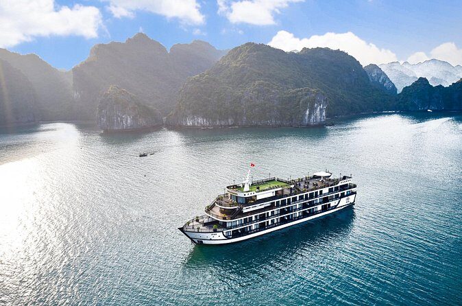 Halong Bay Tour with Boat Ride Shared - FAQ