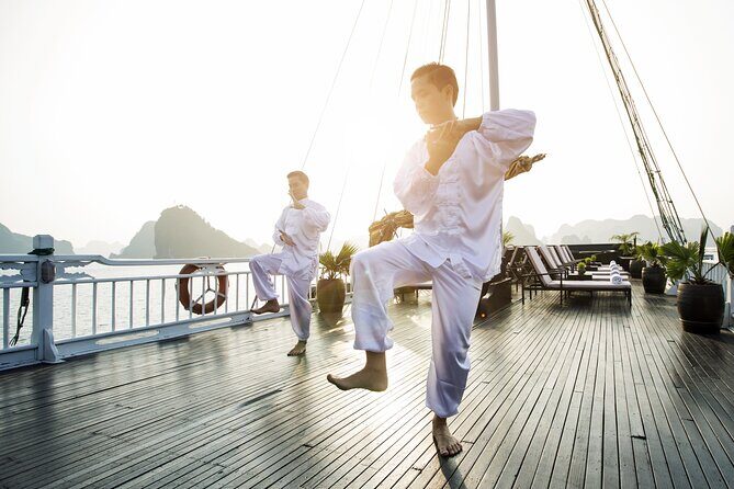 Halong Charming Cruise 3 Days Sightseeing and Adventure - Practical Considerations