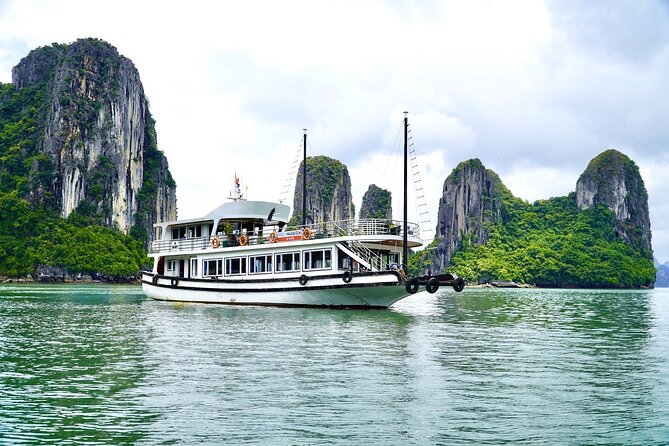 Halong Cruise Day Tour With Lunch, Cave Explore & Titop Island - Meeting and Pickup Details